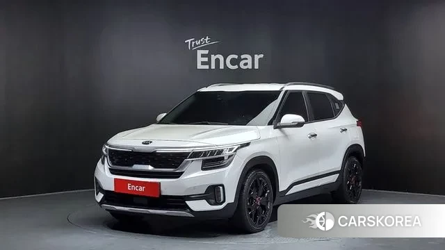 Kia Seltos 2020 Белый из Кореи