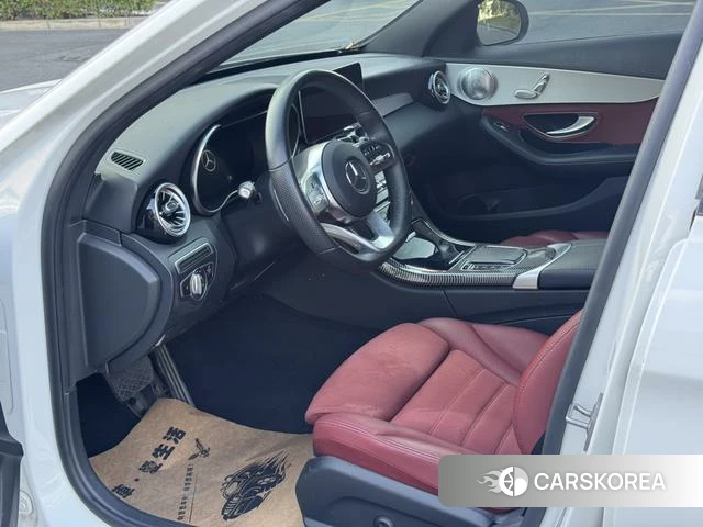Mercedes-Benz Class C 2021 Белый из Китая