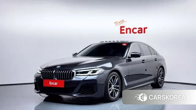 BMW 5 Series (G30) 2023 Серый из Кореи