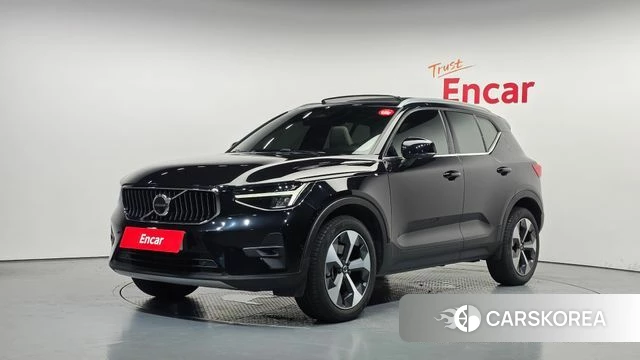 Volvo XC40 2023 Черный из Кореи