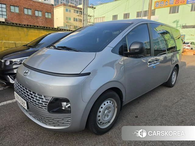 Hyundai Staria 2022 Серебряный из Кореи