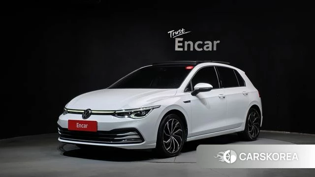 Volkswagen Golf 8th Generation 2022 Белый из Кореи