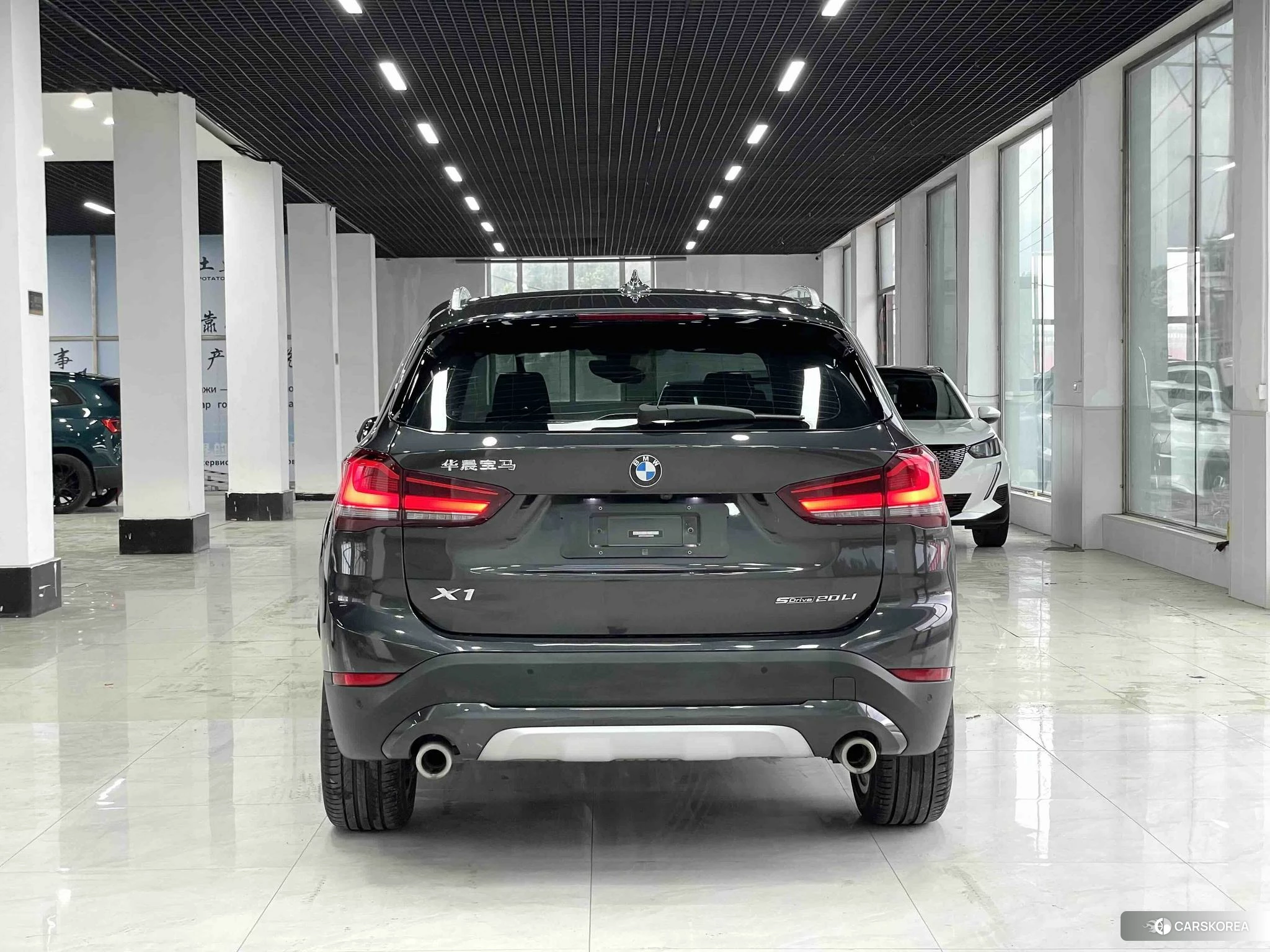 BMW X1 2021 Темно-серый из Китая