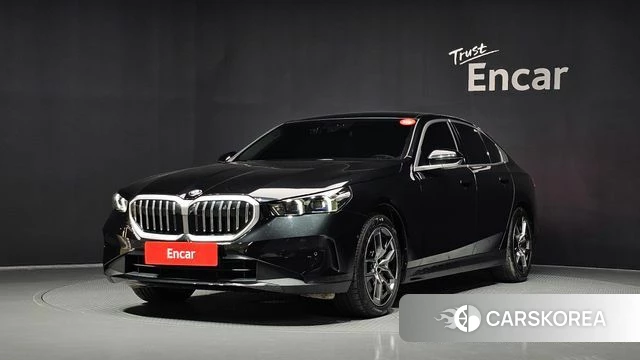 BMW 5 Series (G60) 2025 Черный из Кореи