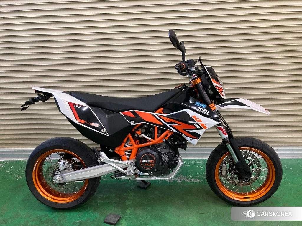 Проданный KTM 690 SMC R 2014 из Японии, фото 2