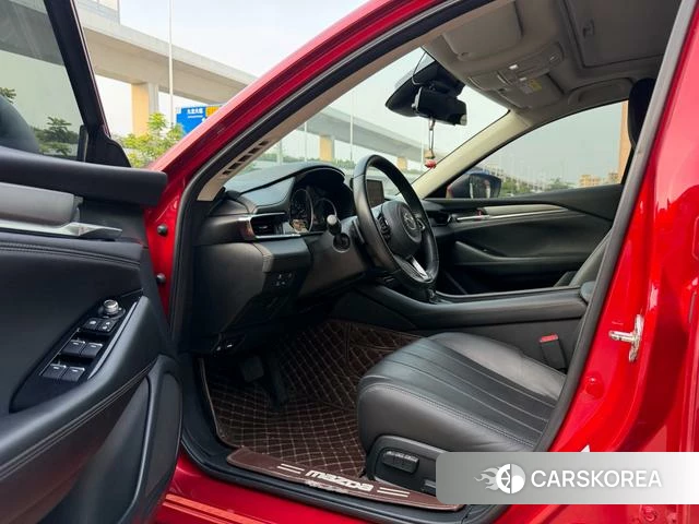 Mazda Atez 2021 Красный из Китая