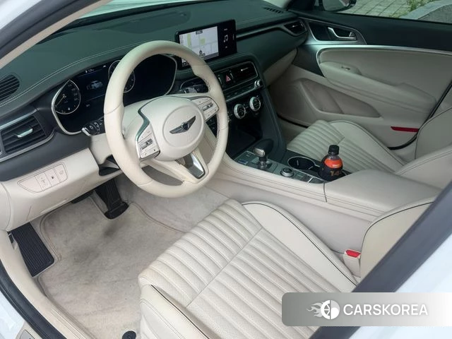 Genesis The New G70 2021 Белый из Кореи