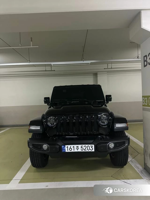 Jeep Wrangler (JL) 2023 Черный из Кореи