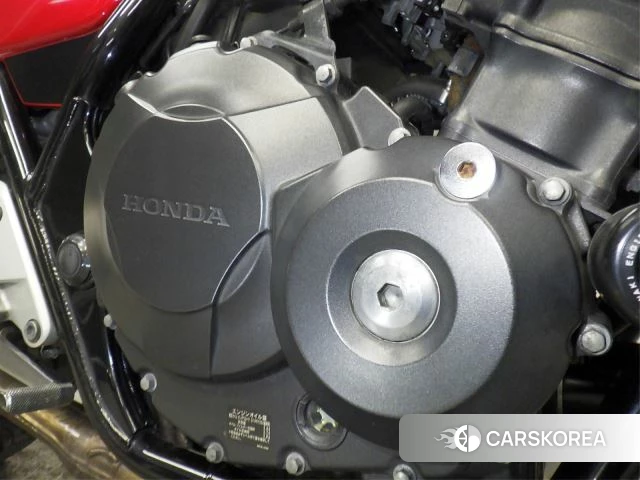 Engine photo