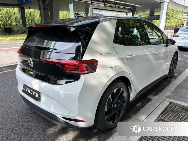 Volkswagen ID.3 2024 Белый из Китая
