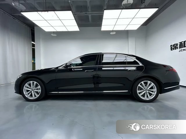Mercedes-Benz S-class 2024 Черный из Китая