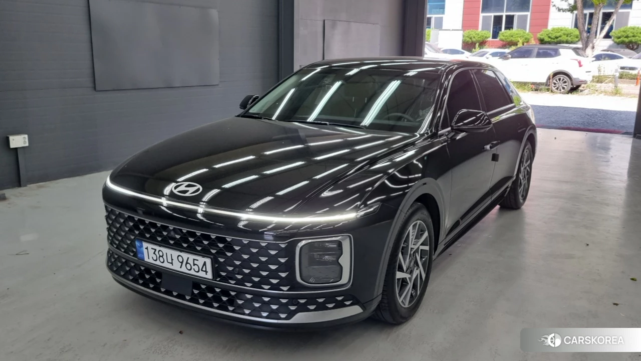 Hyundai Grandeur (GN7) 2023 Черный из Кореи