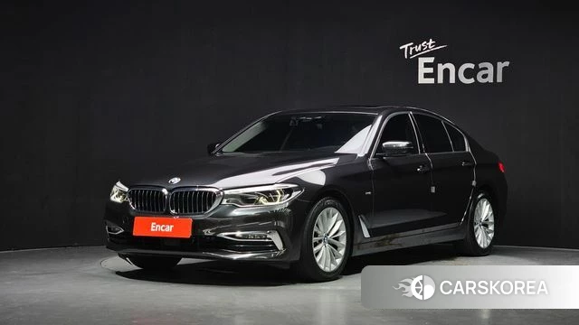 BMW 5 Series (G30) 2018 Серый из Кореи