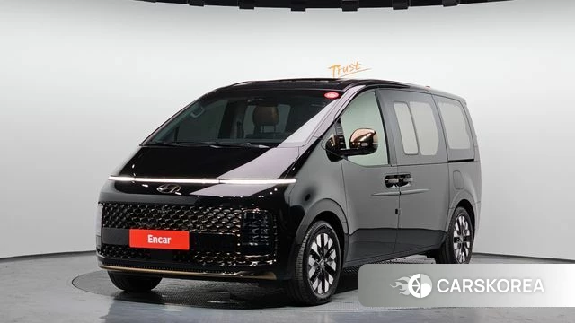 Hyundai Staria 2024 Черный из Кореи