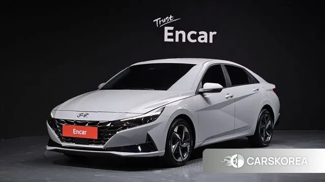 Hyundai Avante (CN7) 2022 Серебристо-серый из Кореи