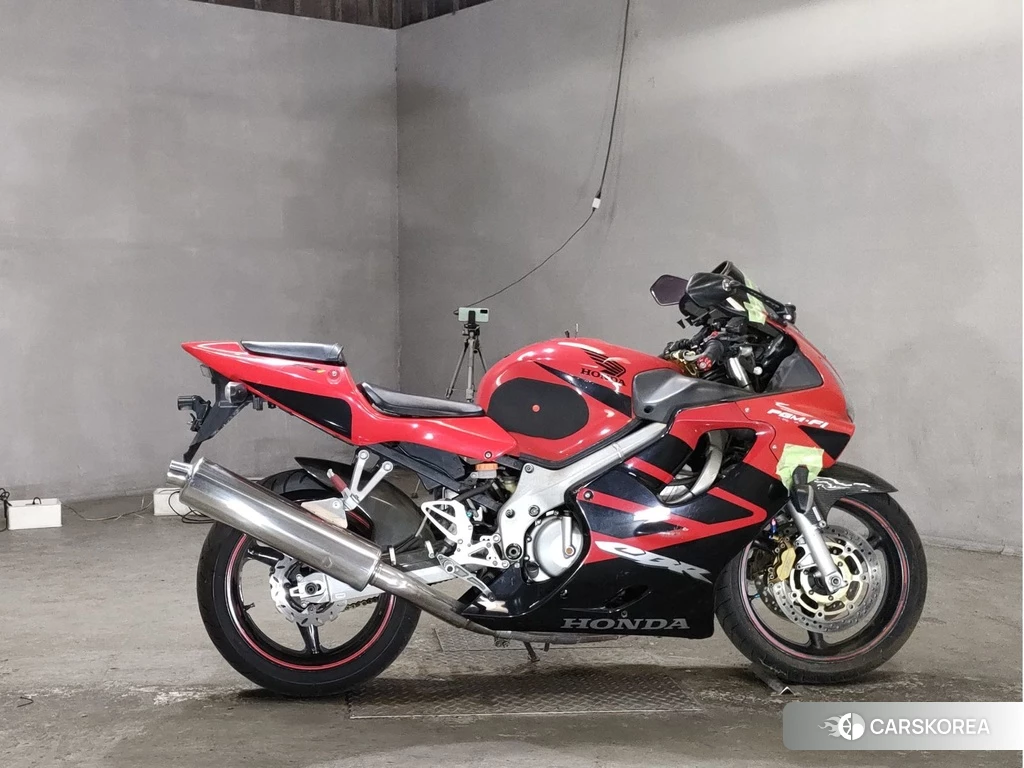Проданный Honda CBR600F 2010 из Японии, фото 2
