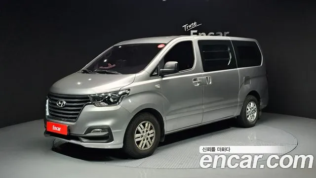 Hyundai The New Grand Starex 2018 Серебряный из Кореи