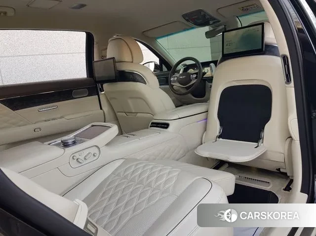 Genesis G90 (RS4) 2022 Черный из Кореи