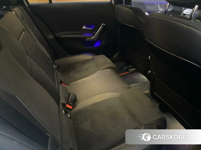 Mercedes-Benz Class A 2023 Белый из Китая