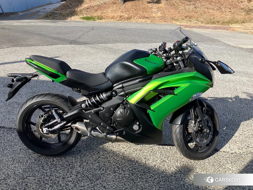 Проданный Kawasaki ER-6F 2018 из Японии