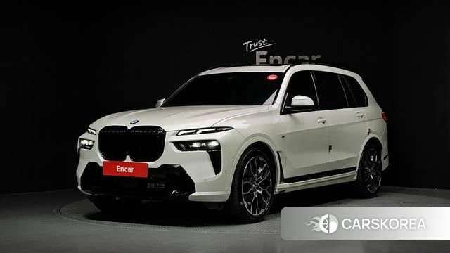 BMW X7 (G07) 2025 Белый из Кореи
