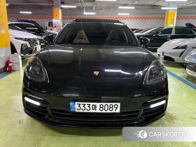 Porsche Panamera (971) 2018 Черный из Кореи