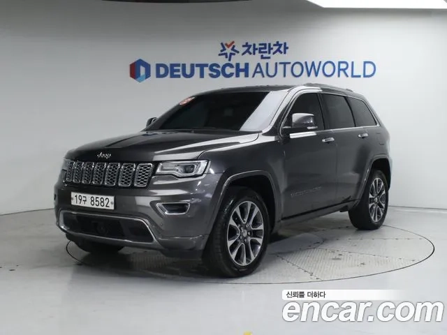 Jeep Grand Cherokee 2018 Серый из Кореи