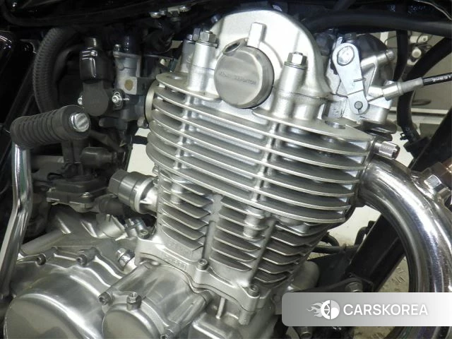 Engine photo