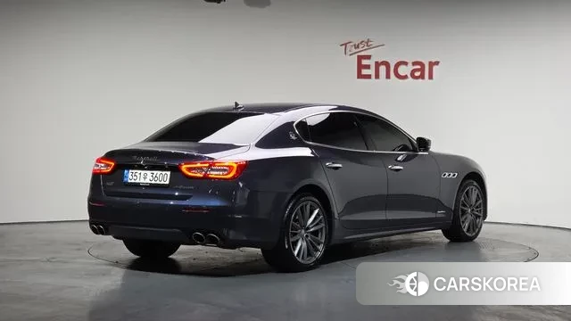 Maserati Quattroporte 2020 Синий из Кореи