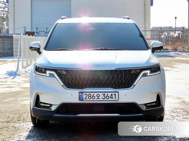 Kia Carnival 4th generation 2022 Белый из Кореи