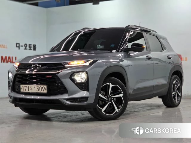 Chevrolet (GM Daewoo) Trailblazer 2020 Серый из Кореи