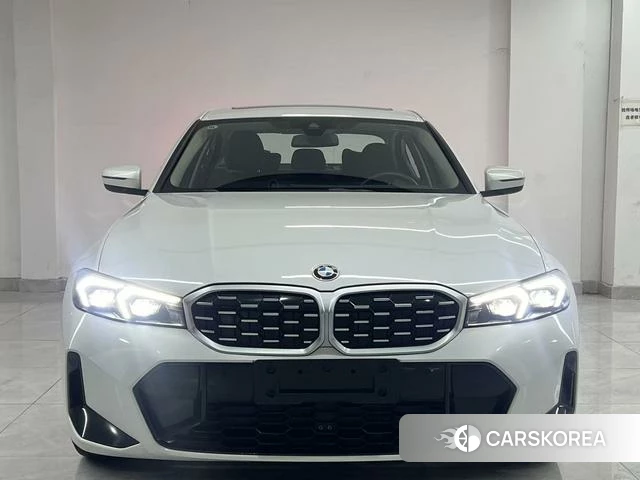 BMW 3 series 2024 Белый из Китая