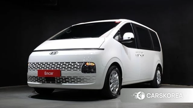 Hyundai Staria 2022 Белый из Кореи