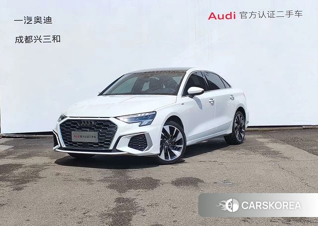 Audi A3 2024 Белый из Китая