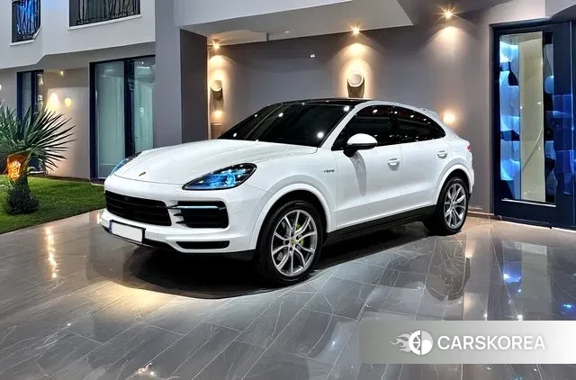 Porsche Cayenne (PO536) 2020 Белый из Кореи