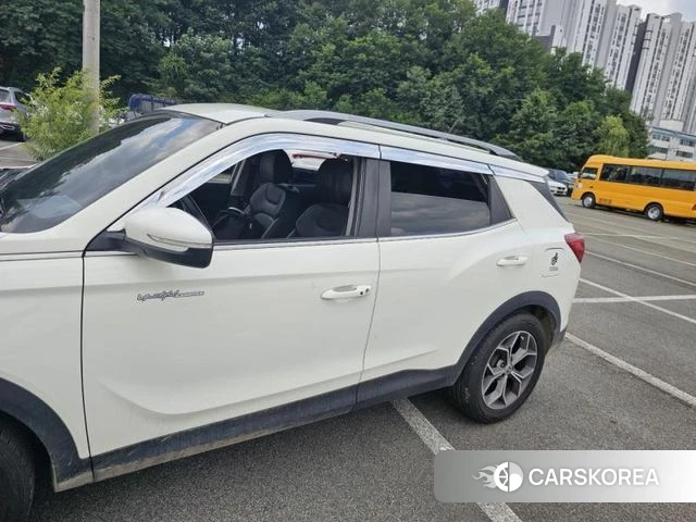 Ssangyong Beautiful Korando 2019 Белый из Кореи