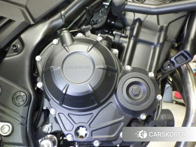 Engine photo
