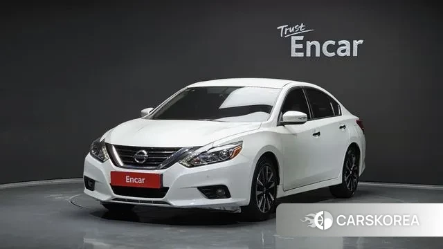 Nissan Altima 2018 Белый из Кореи