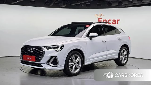 Audi Q3 (F3) 2023 Белый из Кореи
