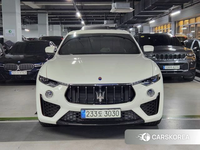 Maserati Levante 2021 Белый из Кореи