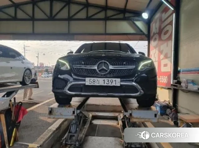 Mercedes-Benz GLC-Class X253 2019 Черный из Кореи