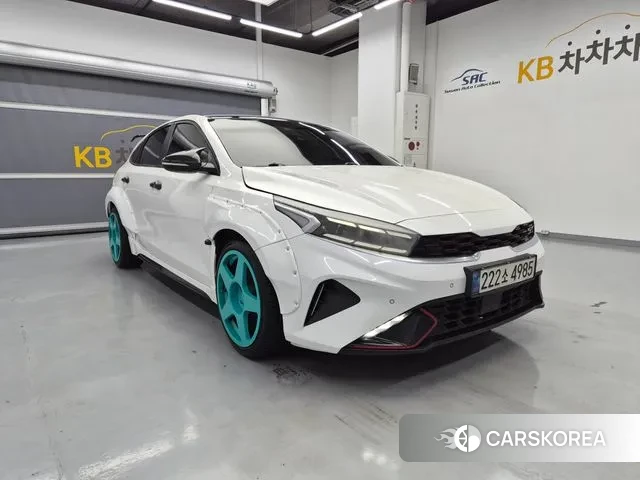 Kia The New K3 2nd generation 2021 Белый из Кореи