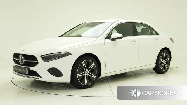 Mercedes-Benz A-Class W177 2025 Белый из Кореи