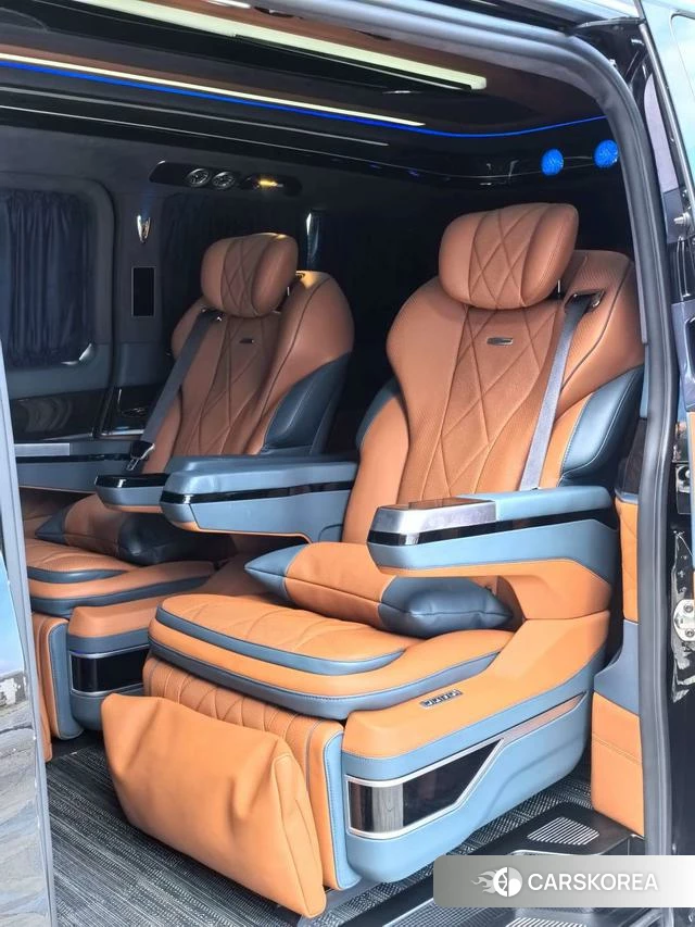 Mercedes-Benz V-class 2024 Черный из Китая