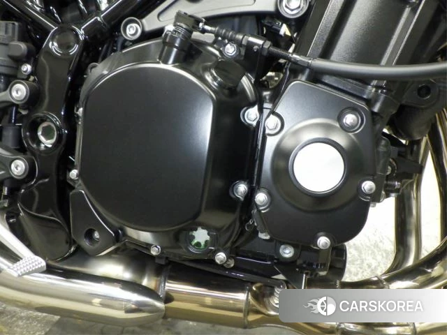 Engine photo