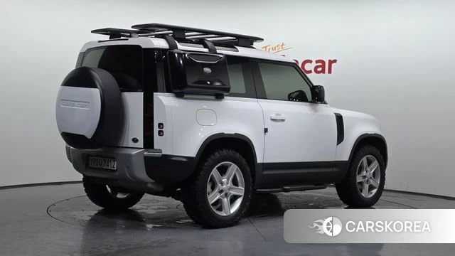Land Rover Defender (L663) 2022 Белый из Кореи