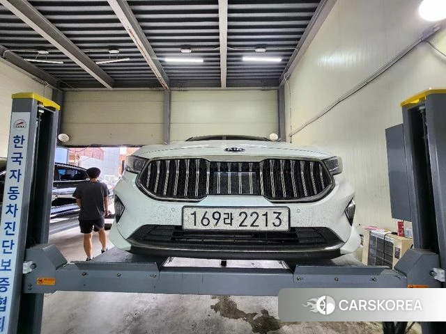 Kia K7 Premier 2019 Белый из Кореи