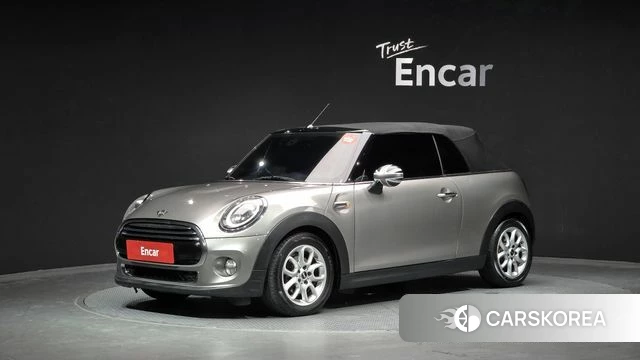 Mini Cooper Convertible 2019 Песочный из Кореи