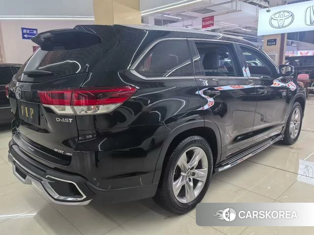 Toyota Highlander 2021 Черный из Китая