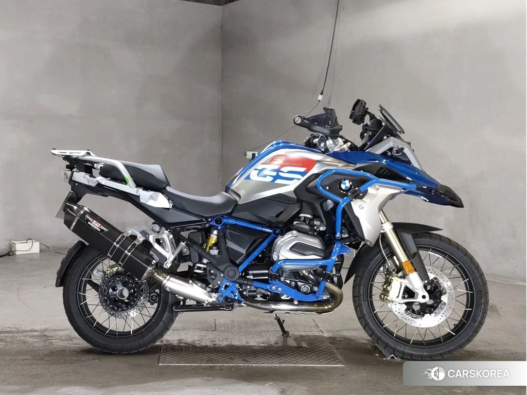 Проданный BMW R1200GS 2017 из Японии